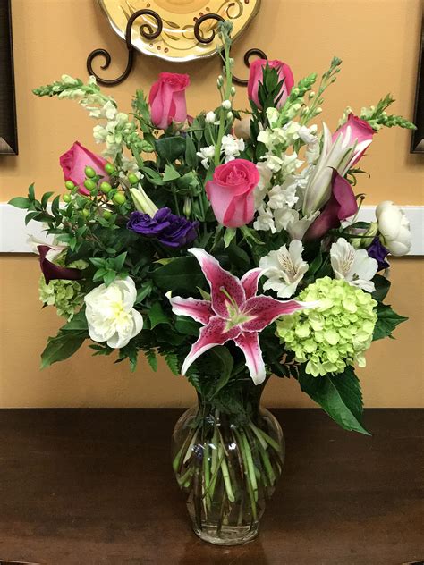 Firstly, bouquets offer great for orders placed prior to 1pm online or via the phone our florist team will coordinate same day sydney flower delivery. Large vase of spring flowers. | Spring flowers, Flowers ...