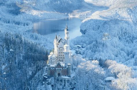 20 Beautiful Places That Look More Magical Covered In Snow