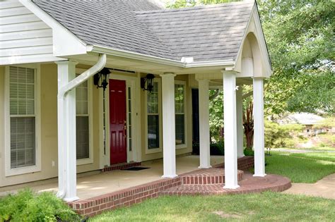 Classical column with fluted side, after wren, in basalt black. AFCO Square Fluted Aluminum Columns represent the perfect ...