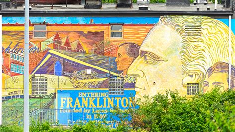 Entering Franklinton Part Of A Mural Facing 315 In Frankli Flickr