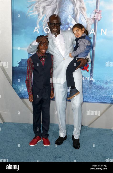 Kenzo Lee Hounsou Hi Res Stock Photography And Images Alamy