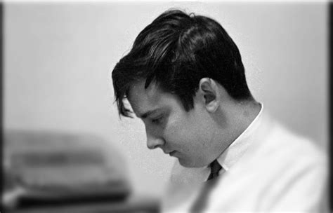 The mike mitchell beatles archive. Light itself is a spiritual quest for famed Beatles ...