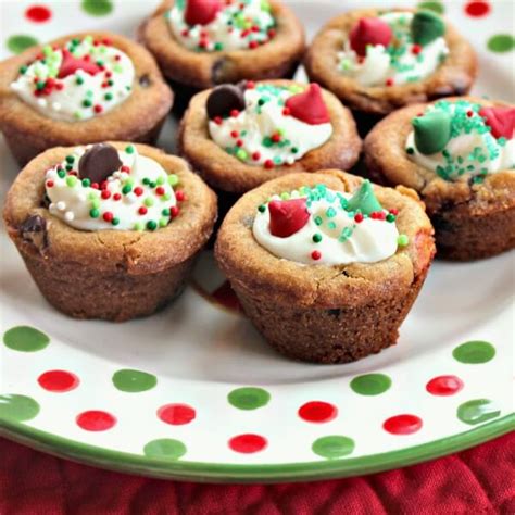 <p>these sweet christmas cookies are ree drummond's favourites for a reason: Frosted Holiday Cookie Cups: Easy Christmas Cookies to ...