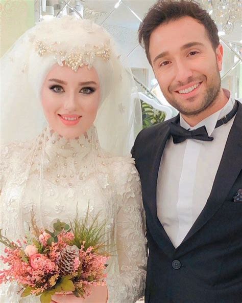 Schau dir bei tiktok kurze videos über #brautkleider an. Setri Nur Gelini Olmak Bir Başka Güzel... Setri Nur Deniz ...