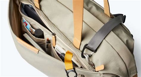 12 Best Travel Bags In 2022 Tote Bag Duffle Bag Carry On Bag Valet