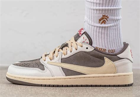 Travis Scott X Air Jordan 1 Low Reverse Mocha Dm7866 162 Jordans