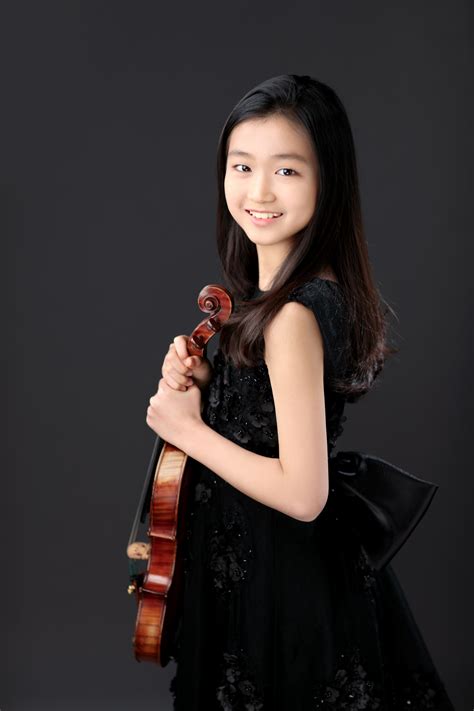 Молодожены 2 (чон ёнхва и сохён). Kim Seohyun - Menuhin
