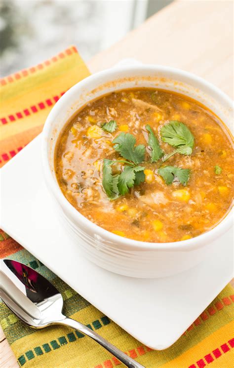 It needs 9 simple fresh ingredients and only 15 minutes in the instant pot. BBQ Chicken Pizza Soup