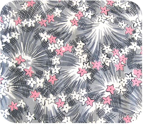 4 thoughts on pink floral. 1950s Pink & Gray Floral Vintage Cotton Fabric ...