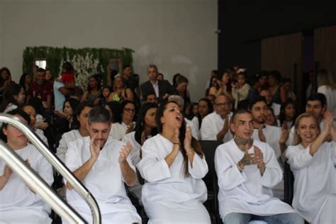 Rosso barocco's never gonna give you up sample of rhythm controll's my house. MC Guimê é batizado na ADAlpha em seu aniversário | Fé ...