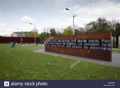 Memorial Of The Berlin Wall Berlin Germany Stock Photo Alamy