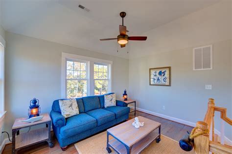 Midas Whale 1349 | Corolla Vacation Rentals | Resort Realty of the