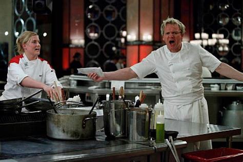 Your tv show guide to countdown hell's kitchen season 17 air dates. Hell's Kitchen Season 17 with Gordon Ramsey Episode 6 ...