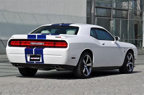 2011 Dodge Challenger Srt8 392 Inaugural Edition Arrives In Germany