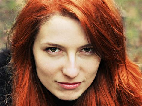 25 Beautiful Auburn Hair Color Ideas - SloDive