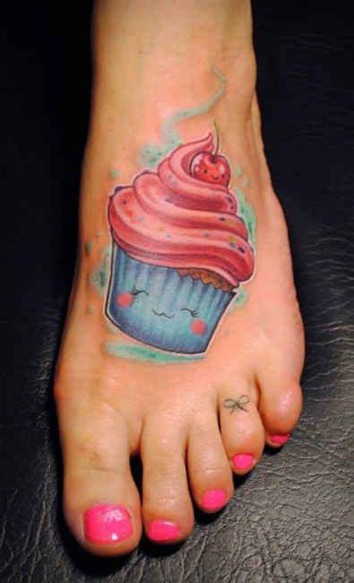 Simple cupcake tattoo, etched on the thigh of the girl, that has a dear meaning to her and she also likes to eat the sweet snack. Cupcake Tattoos Designs, Ideas and Meaning | Tattoos For You
