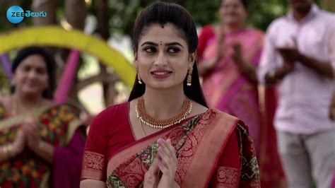 Akka Chellellu Telugu Tv Serial Best Scene 415 Chaitra Rai