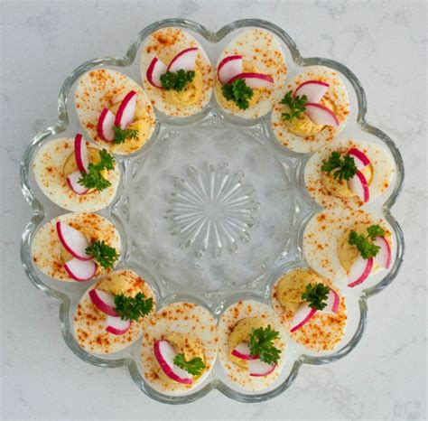 Christmas Deviled Eggs 6