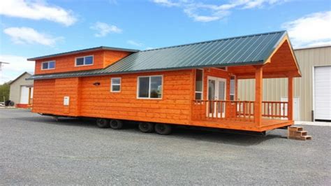 The Pacific Loft From Richs Portable Cabins Is A Cozy Rustic Dream
