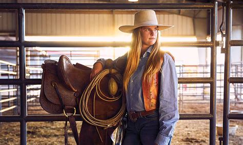 Meet The Bronc Bustin’ Ladies Of Ride Tv S Show Cowgirls Cowgirl Magazine Cowgirl Magazine