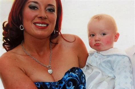Mum To Be Says Pregnancy Addiction To Eating Bubbles Was Better Than