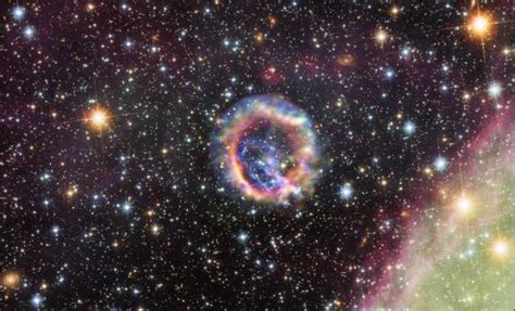 Scientists Just Discovered The Brightest Distant Supernova Explosion