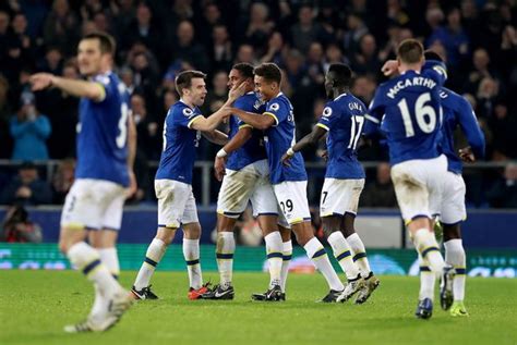 Can mikel arteta's gunners overtake the toffees in the premier league table amid fan protests towards stan kroenke outside the emirates stadium? Arsenal vs Everton FC isn't on TV but why? - North Wales Live