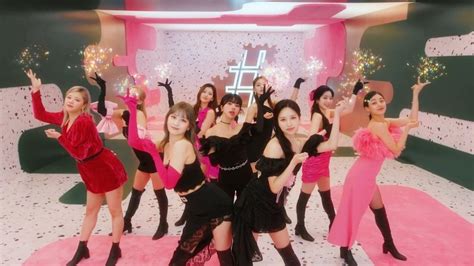 twice wins a trophy at the heart dream awards once celebrates the emotive victory yaay k pop