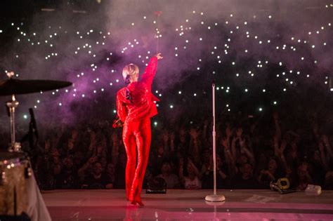 Gig Review Robyn At Alexandra Palace Monstagigz