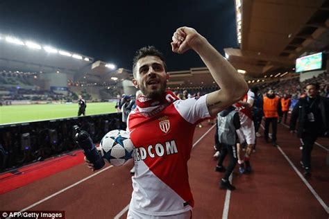 Bernardo Silva having Man City medical in £43m transfer | Daily Mail Online