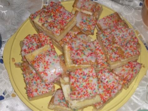 Unsere rezeptideen für kekskuchen treten hier den köstlichen beweis an. Kekskuchen nicht nur für die Kleinen... - Rezept mit Bild ...