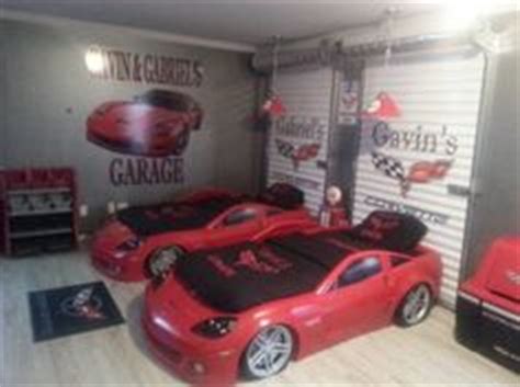 Check spelling or type a new query. Race track wall mural | Boys car themed room | Pinterest ...