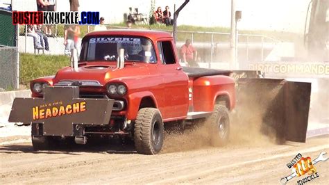 Sled Pulling Trucks Gas It At Vermonster 4x4 Youtube