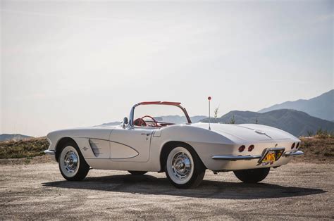 1961 C1 Corvette Guide Specs Pics Vin Info Performance And More