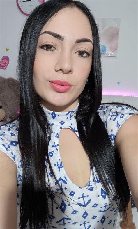 Sexycutie latina のキャスト無料のライブセックスチャット Stripchat
