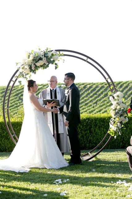 Menu home wedding items wedding arches columns linen & skirting round linen rectangle linen square linen napkins table skirting dishware china flatware glassware serving accessories fountains & beverage service tents all purpose canopies frame tents wedding & event tents. Circle Arch 2.0 - Wedding & Party Rentals and Sales in San ...