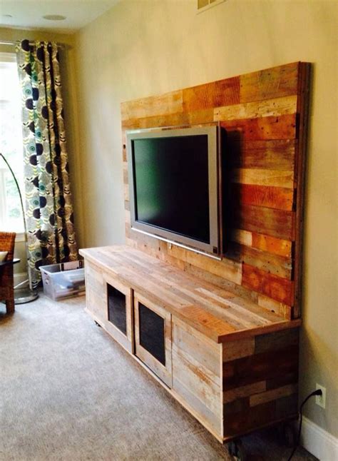 Academic research has described diy as behaviors where individuals. Best Pallet Projects | Wood entertainment center ...