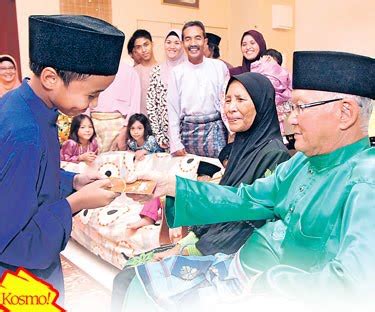 Meski hanya di rumah saja, kamu tetap bisa meraih satu hal yang juga perlu toppers persiapkan adalah ucapan selamat hari raya idul fitri untuk keluarga, kerabat serta siapa pun yang kamu kasihi. Diary of a supermom wannabe: Sharing : Adab berkunjung ke ...