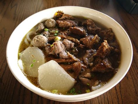 Китайский ресторан, супный ресторан и азиатский ресторан$$$$. Sabah Kampung Beef Noodles (Kah Hiong Ngiu Chap) @ Kota ...