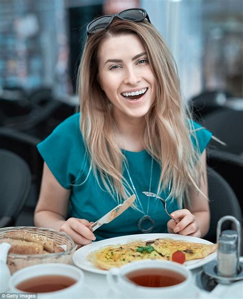 Ella Allred Recommends How To Eat Right For Your Age Daily Mail Online
