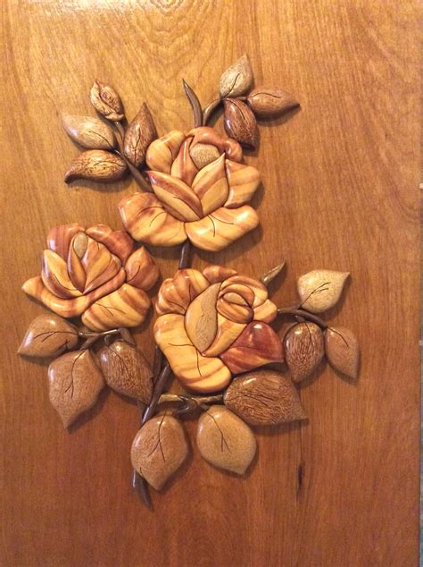 Close Up Of Intarsia Roses Intarsia Woodworking Woodworking Projects