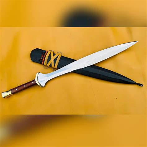 Xiphos Sword Facts About The Leaf Bladed Greek Sword 50 Off