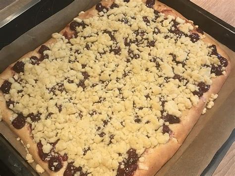 Saftiger Kirsch Streusel