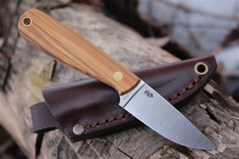 Enzo Necker Olivewood Flat Grind Bushcraft Canada