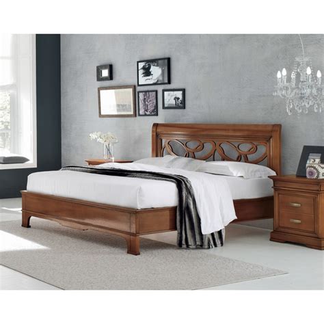 Letto con elegante testata alta rivestita in lino completamente sfoderabile. Testata Letto Matrimoniale Legno / Letto Matrimoniale In ...