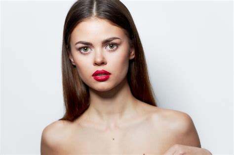 Premium Photo Brunette Naked Shoulders Red Lips Look Forward Clear Skin Spa Treatments