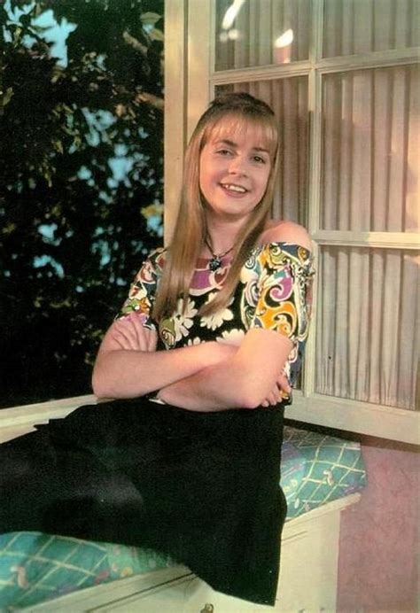 What Tv Character Is She Clarissa Explains It All Melissa Joan