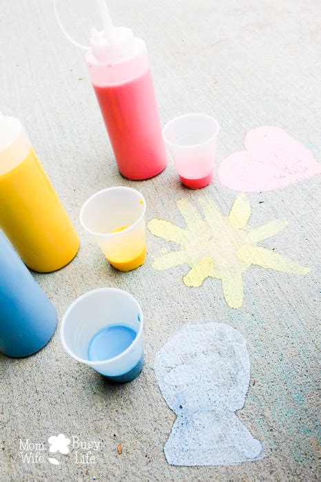 How To Make Liquid Sidewalk Chalk Mom Wife Busy Life