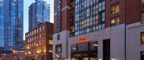 Hilton Garden Inn Toronto Downtown Hotel