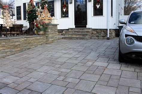 5 Driveway Pavers For Modern Landscapes In Belmont Ma Premier Pavers